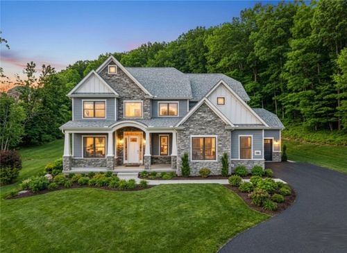 9660 Goehring Rd, Cranberry Twp, PA, 16066-3718 | Card Image