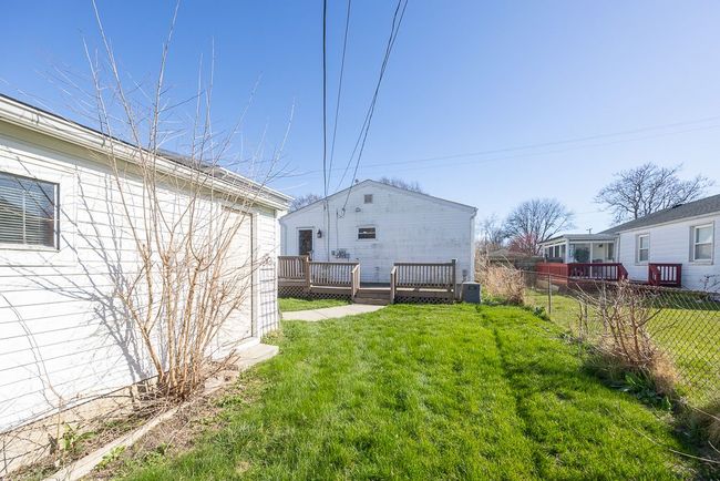 304 Tecumseh St, House other with 3 bedrooms, 1 bathrooms and null parking in Clawson MI | Image 36