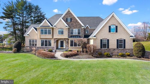 200 Fulling Dr, Chadds Ford, PA, 19317-9211 | Card Image