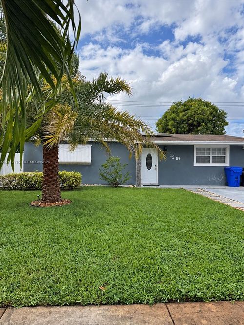 1210 N 71st Ave, Hollywood, FL, 33024-5544 | Card Image