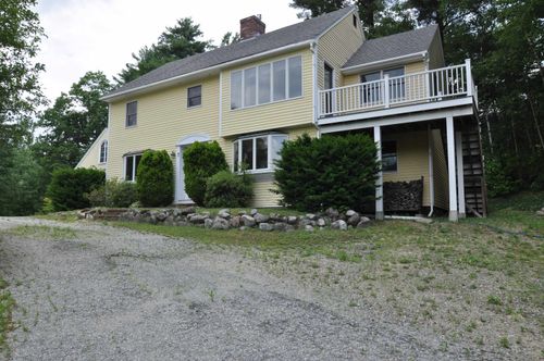 39 Birch Glen Dr, Bennington, NH, 03442-4327 | Card Image