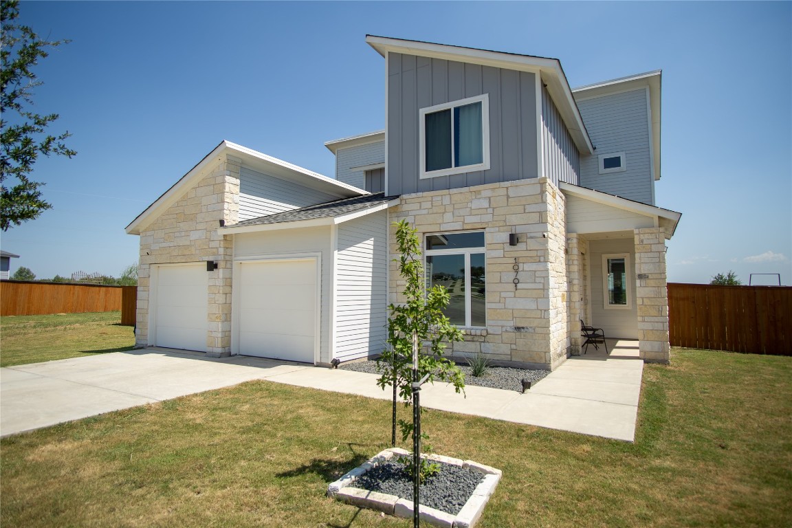 Charger Way, Manor, TX 78653