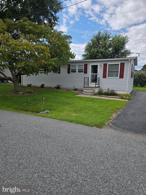 103 Smyrna Ave, CLAYTON, DE, 19938-7750 | Card Image