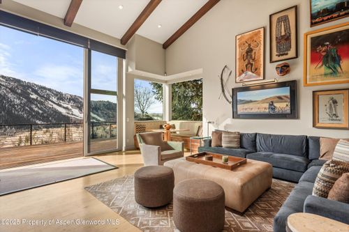 40 Mountain Laurel Ln, Aspen, CO, 81611-2307 | Card Image