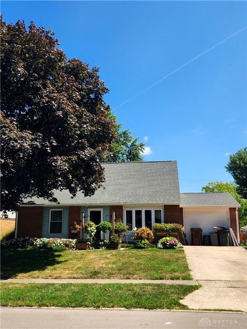 404 Applegate Rd, Englewood, OH, 45322-3108 | Card Image