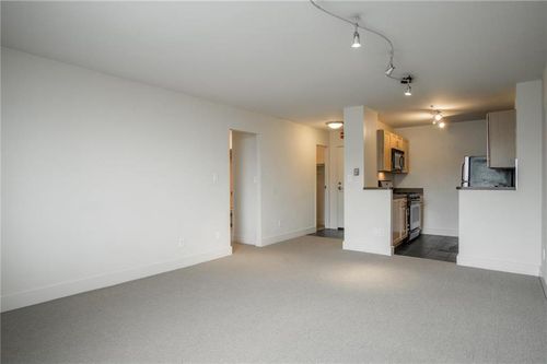 5o-600 E 8th St, Kansas City, MO, 64106-1619 | Card Image