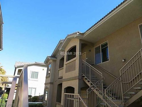 2127-8985 S Durango Dr, Las Vegas, NV, 89113-6117 | Card Image