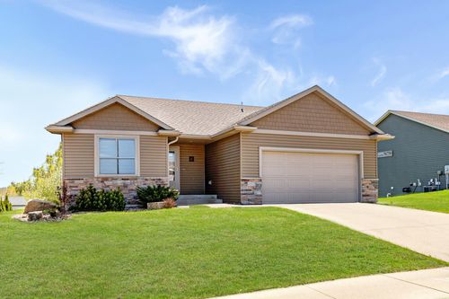 4992 4th St Nw, Rochester, MN, 55901-3166 | Card Image