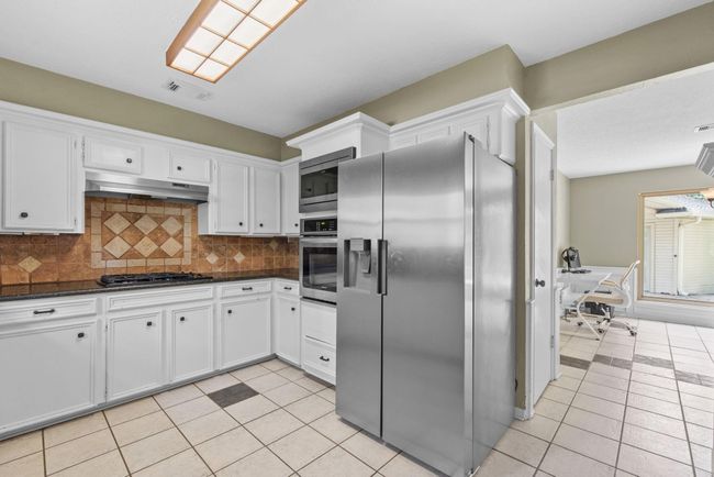 5507 Glenmere Ln, House other with 4 bedrooms, 3 bathrooms and 2 parking in Spring TX | Image 11