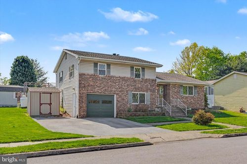 608 Frances Dr, HARRISBURG, PA, 17109-4007 | Card Image