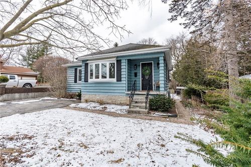 69 Lowrey Ave N, Cambridge, ON, N1R5A4 | Card Image