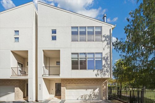 5313 Lillian St, Houston, TX, 77007-5228 | Card Image