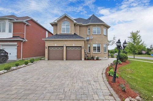 128 Redstone Rd, Richmond Hill, ON, L4S1T8 | Card Image