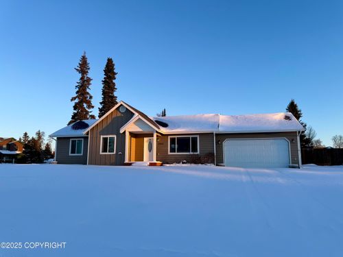 1303 Equinox Way, Kenai, AK, 99611-6630 | Card Image