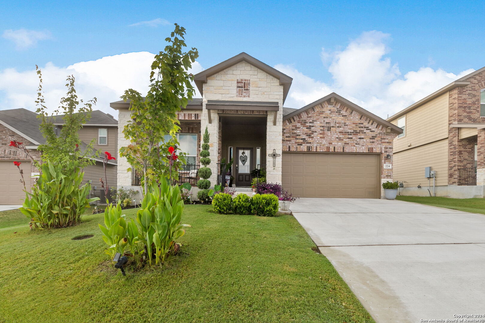 Country Ml, Cibolo, TX 78108