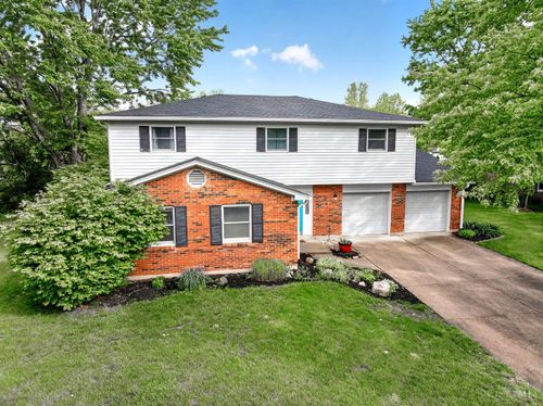 391 Roselake Dr, Centerville, OH, 45458-4015 | Card Image
