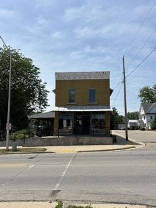 106 South Street, KINGSTON, WI, 53939 | Card Image