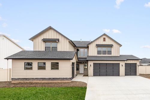 3000 N Schimigadoon Way, Eagle, ID, 83616-1340 | Card Image