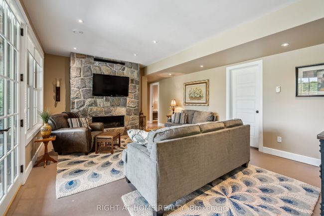 302 Fire Route 93 A, House other with 3 bedrooms, 3 bathrooms and 10 parking in Hbmtwp ON | Image 31