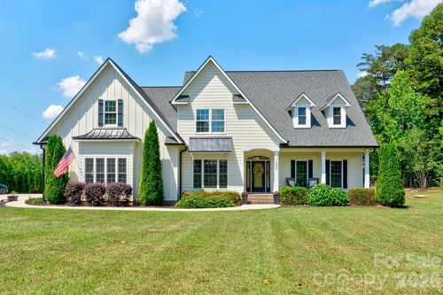 1600 Cox Mill Rd, Concord, NC, 28027-7568 | Card Image