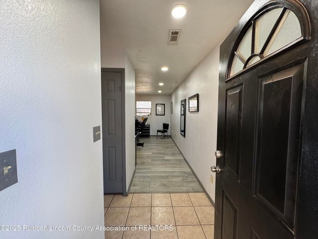 1 - 433 W 2 Nd St, Home with 3 bedrooms, 2 bathrooms and null parking in Capitan NM | Image 9