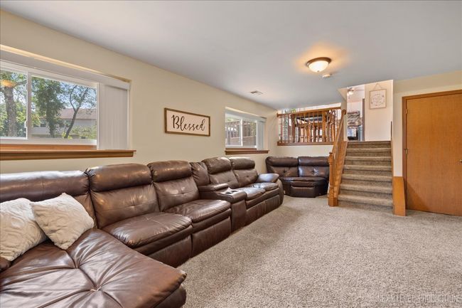 414 Bobcat Ct, House other with 3 bedrooms, 2 bathrooms and 2 parking in Oswego IL | Image 12