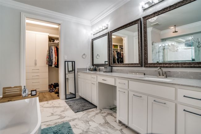 513 Yarrow St, House other with 5 bedrooms, 5 bathrooms and null parking in Little Elm TX | Image 12