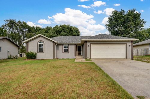 5454 Bradley Ave, Pleasant Hope, MO, 65725-8145 | Card Image