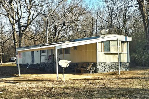 106521 Belle Dr, Checotah, OK, 74426-6335 | Card Image