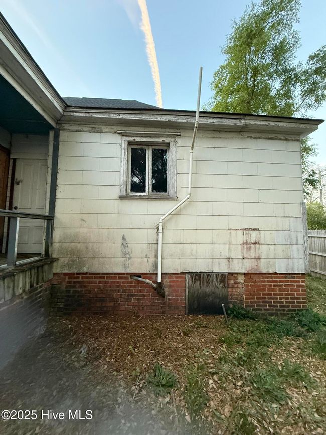 317 Mcdonald Ave, House other with 3 bedrooms, 0 bathrooms and null parking in Hamlet NC | Image 7