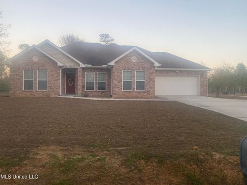 19270 Fenton Dedeaux Rd, Kiln, MS, 39556-6763 | Card Image