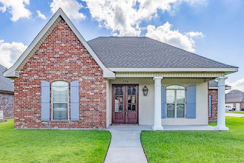 173 Camille St, Houma, LA, 70360-7701 | Card Image