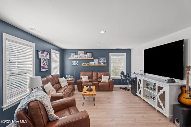 6151 Willow Glen Dr, House other with 5 bedrooms, 5 bathrooms and 2 parking in Wilmington NC | Image 48