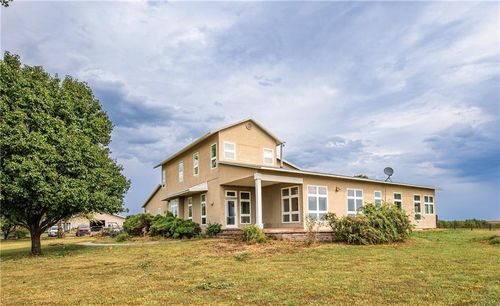 32714 Nw Jackson Rd, Richmond, KS, 66080-8160 | Card Image