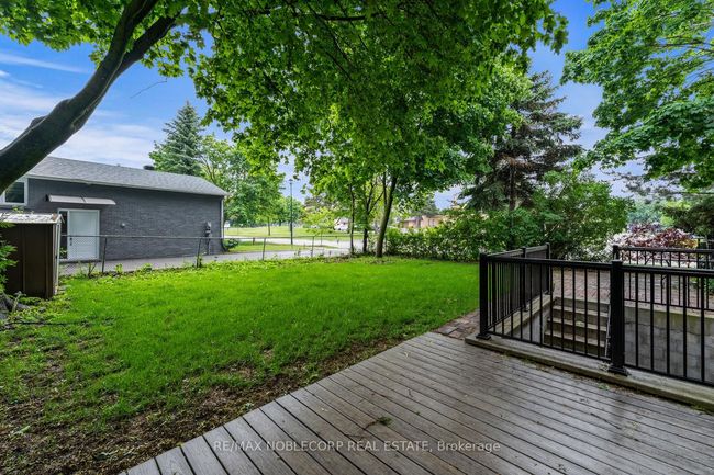 115 William Roe Blvd, House other with 5 bedrooms, 3 bathrooms and 3 parking in Newmarket ON | Image 50