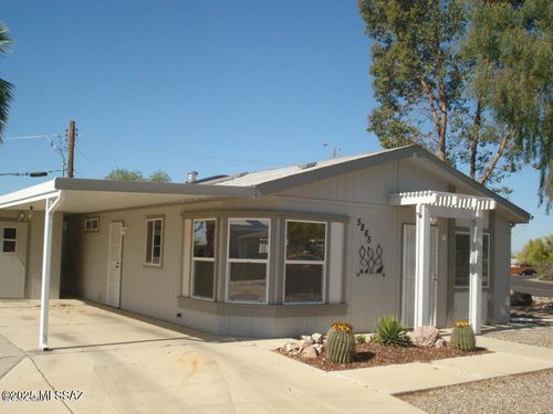 5865 W Bar X Street, Tucson, AZ, 85713 | Card Image