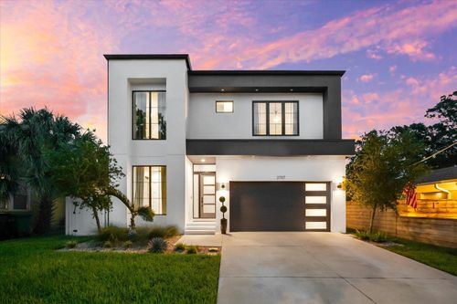 2707 N Ridgewood Ave, TAMPA, FL, 33602-1034 | Card Image