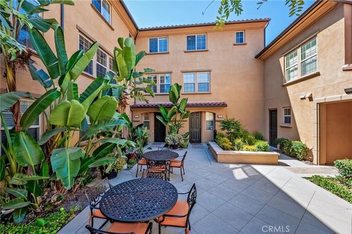 33 Silverado, Irvine, CA, 92618-8844 | Card Image