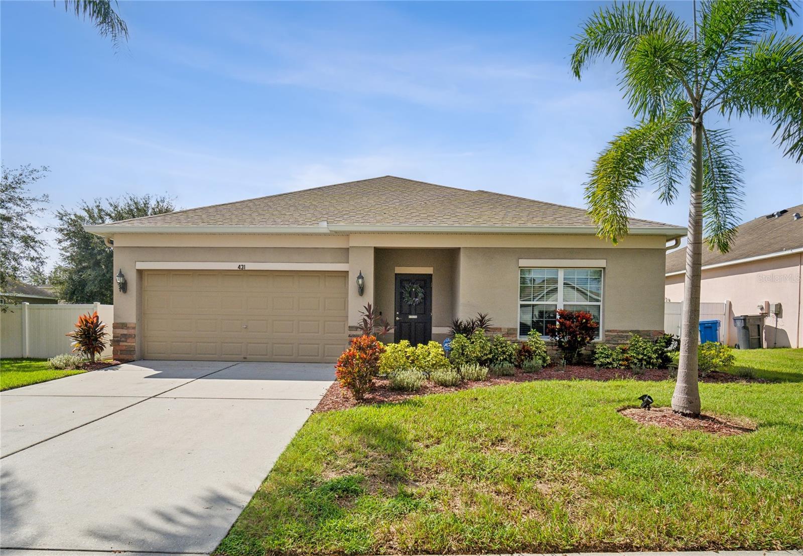 Summerlyn Dr, Valrico, FL 33594