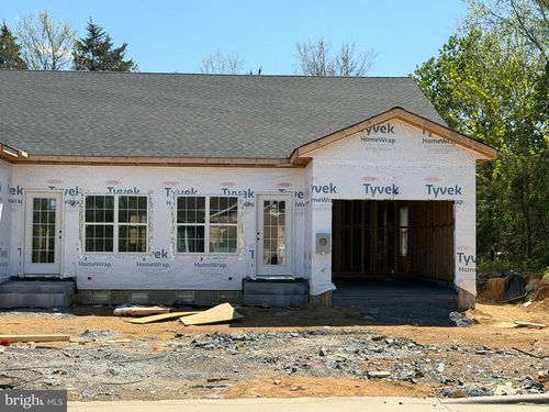 341 Lora Dr, WOODSTOCK, VA, 22664-1593 | Card Image
