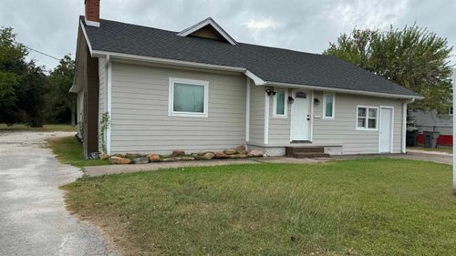 2125 Jefferson Dr, Port Arthur, TX, 77642-1849 | Card Image