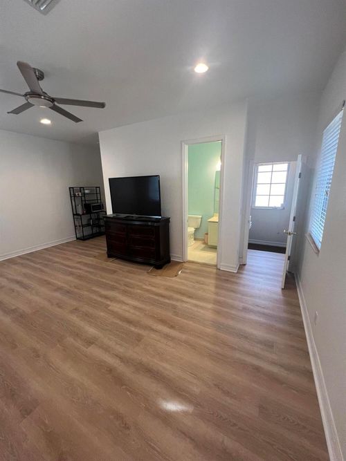 138 Lismore Ln, Jupiter, FL, 33458-6509 | Card Image