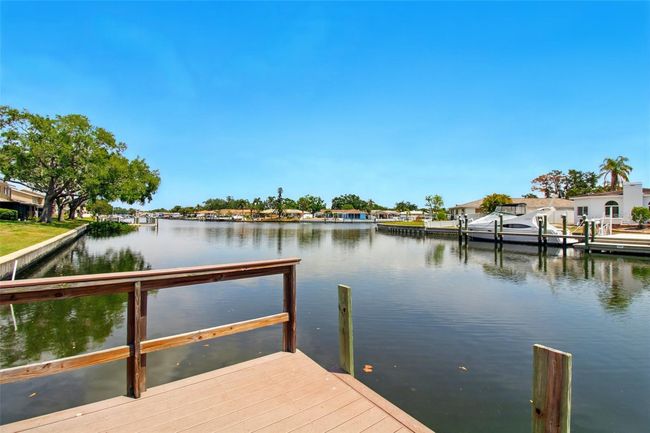 APT-4 - 1671 Cape Ann Ave Ne, Condo with 2 bedrooms, 2 bathrooms and null parking in St Petersburg FL | Image 37