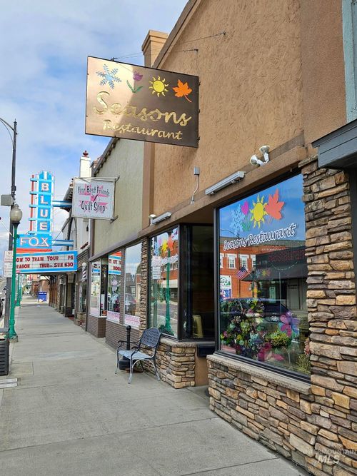 124 W Main St, Grangeville, ID, 83530-1932 | Card Image