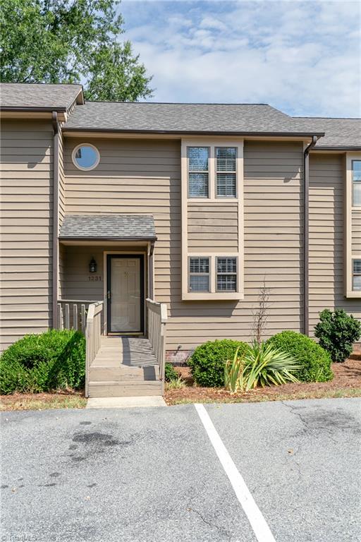 Watermark Ct, High Point, NC 27265