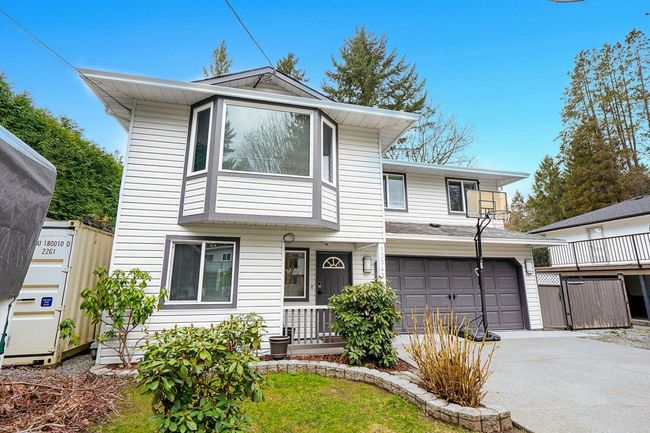 12343 Carlton Street, House other with 5 bedrooms, 3 bathrooms and 6 parking in Maple Ridge BC | Image 1