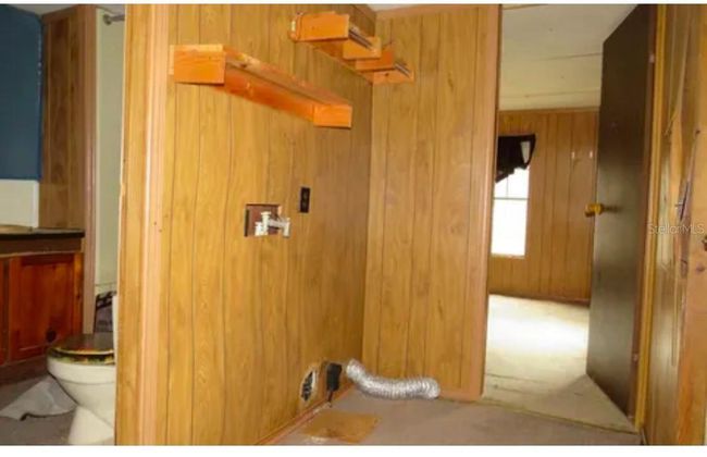 10130 208 Th Path, House other with 2 bedrooms, 1 bathrooms and null parking in O Brien FL | Image 6