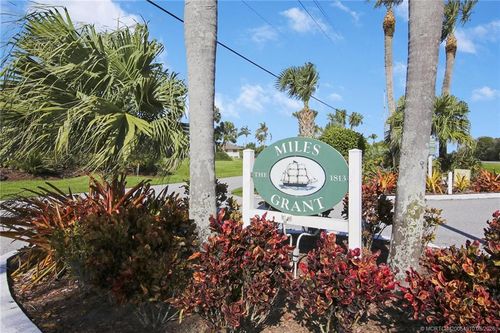 206-5323 Se Miles Grant Rd, Stuart, FL, 34997-1728 | Card Image
