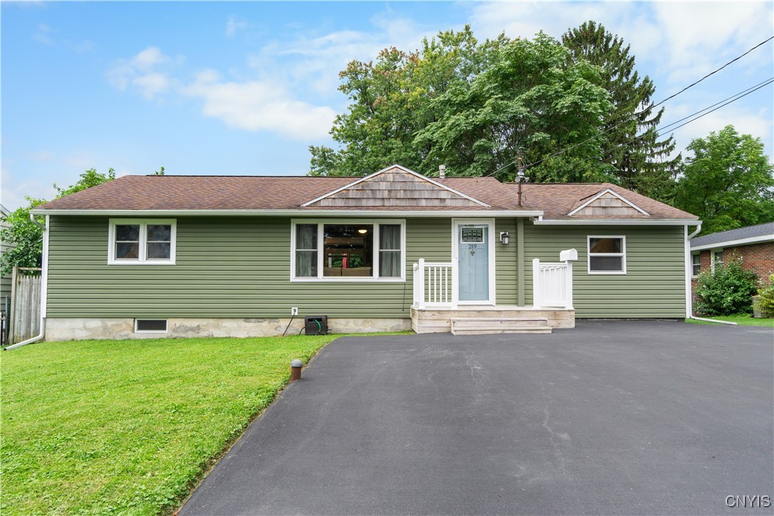 Glendale Ave, Liverpool, NY 13088
