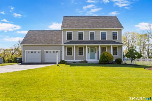 1 Finn Ln, Plainfield, CT, 06374-2062 | Card Image